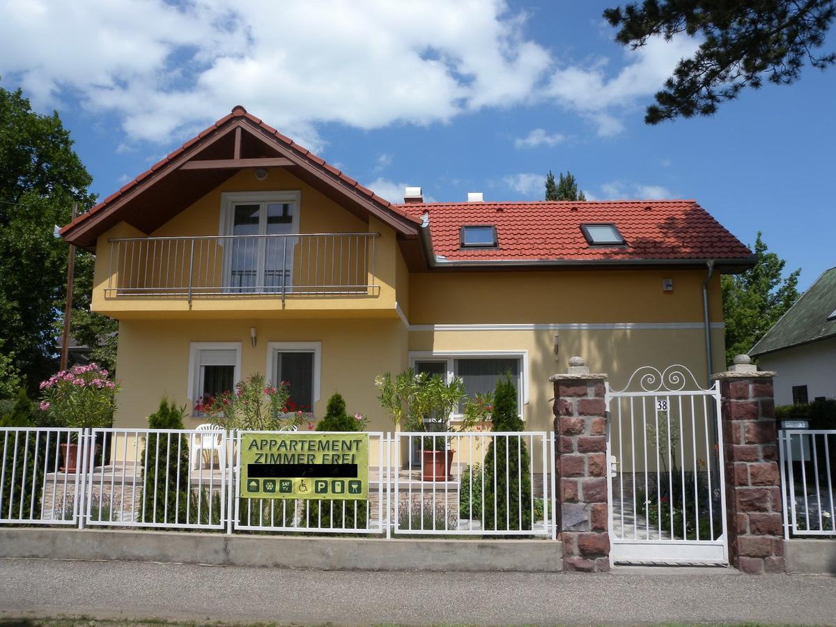 Apartment In Siofok/Balaton 19943 Екстер'єр фото