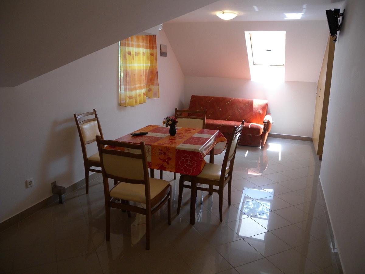 Apartment In Siofok/Balaton 19943 Екстер'єр фото